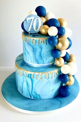 Balloon Garland Marble Cake