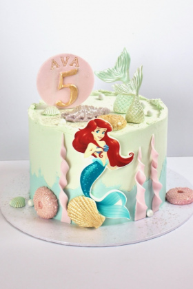 Magical Mermaid Ariel Cake