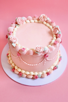 Vintage Buttercream Roses Cake