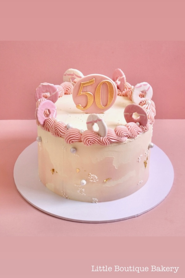 Vintage Buttercream Party Ring Cake
