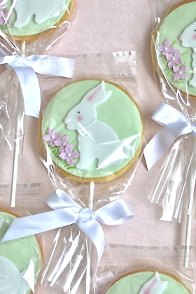 Bunny Cookie Pops
